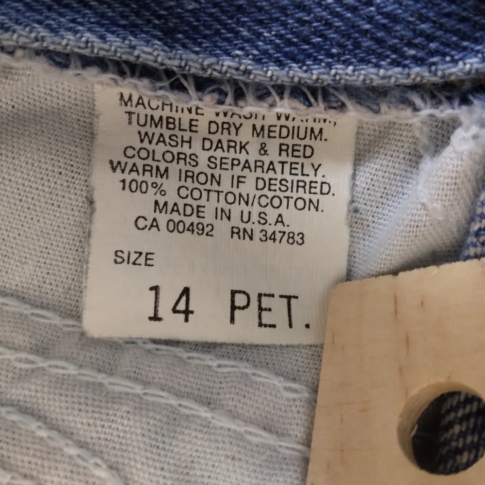 Size 14 Petite Mom Jeans Tapered Leg Elastic Waist by Lee